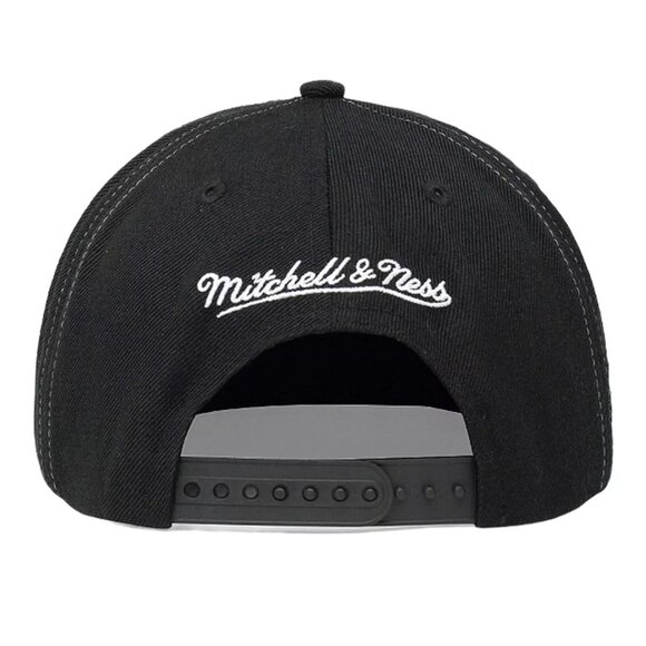 Chicago Bulls 1997 NBA Champions Snapback Hat Mitchell & Ness Vintage 90's NWT! - Picture 5 of 9